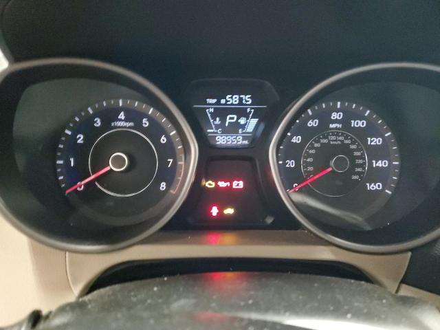Photo 9 from auction – 2016 HYUNDAI ELANTRA SE with VIN 5NPDH4AE5GH656655