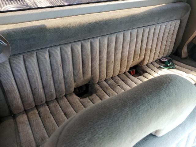 Photo 10 from auction – 1992 CHEVROLET GMT-400 C1 with VIN 2GCEC19K8N1172568