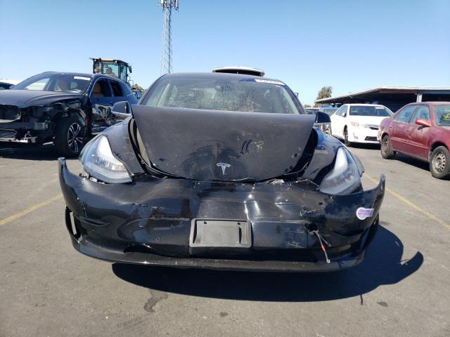 Photo 5 from auction – 2018 TESLA MODEL 3 with VIN 5YJ3E1EB8JF131842