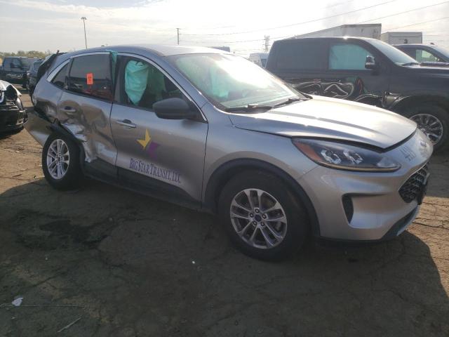 Photo 4 from auction – 2022 FORD ESCAPE SE with VIN 1FMCU0G69NUB23917