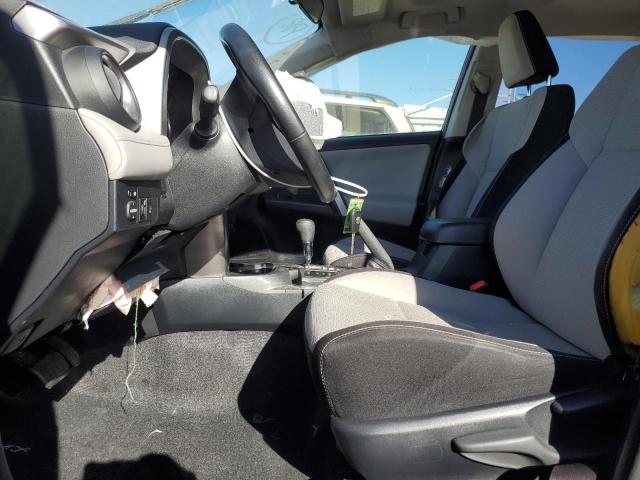 Photo 7 from auction – 2017 TOYOTA RAV4 XLE with VIN JTMRFREVXHJ145437