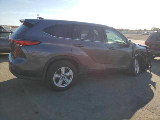 Photo 3 from auction – 2022 TOYOTA HIGHLANDER with VIN 5TDBZRBHXNS561767