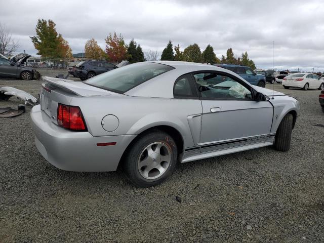 Photo 3 from auction – 2000 FORD MUSTANG with VIN 1FAFP4042YF281409
