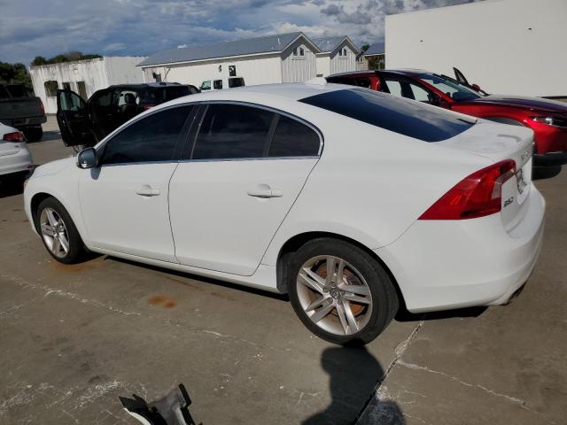 Photo 2 from auction – 2015 VOLVO S60 PREMIE with VIN YV140MFB8F1314848