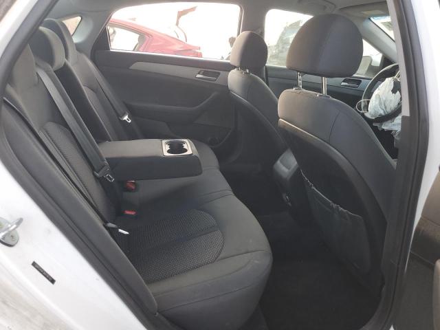 Photo 10 from auction – 2019 HYUNDAI SONATA SE with VIN 5NPE24AF3KH781192