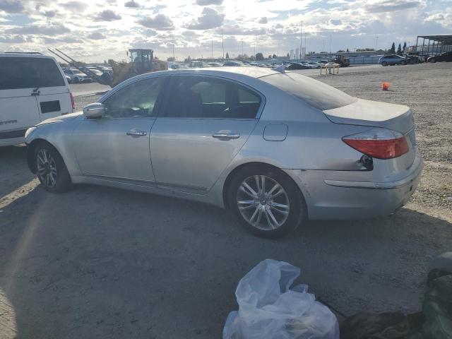 Photo 2 from auction – 2011 HYUNDAI GENESIS 4. with VIN KMHGC4DF8BU138310