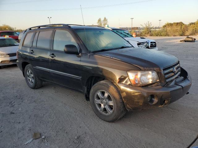 Photo 4 from auction – 2005 TOYOTA HIGHLANDER with VIN JTEDP21A050045510