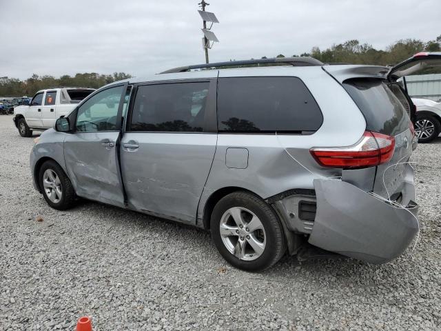 Photo 2 from auction – 2015 TOYOTA SIENNA LE with VIN 5TDKK3DC0FS623407