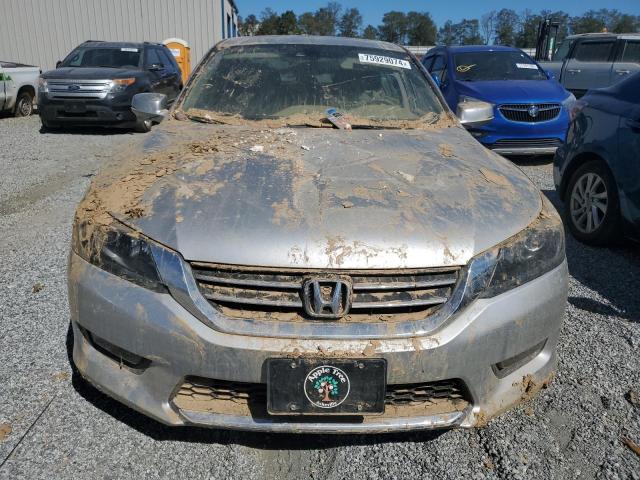 Photo 5 from auction – 2015 HONDA ACCORD EXL with VIN 1HGCR2F87FA083927