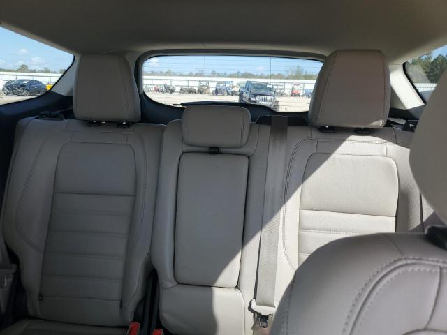 Photo 10 from auction – 2017 FORD ESCAPE SE with VIN 1FMCU0J95HUE33005