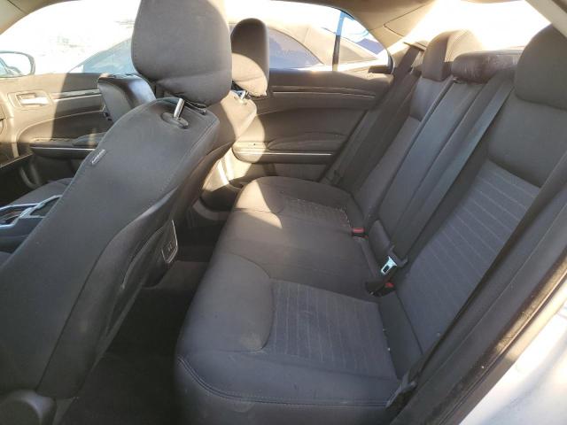 Photo 10 from auction – 2018 CHRYSLER 300 TOURIN with VIN 2C3CCAAG3JH283601