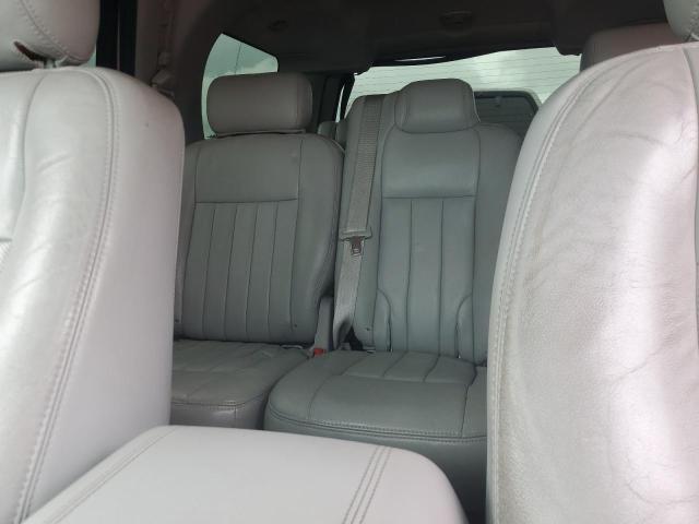 Photo 10 from auction – 2004 LINCOLN NAVIGATOR with VIN 5LMFU27R84LJ33567