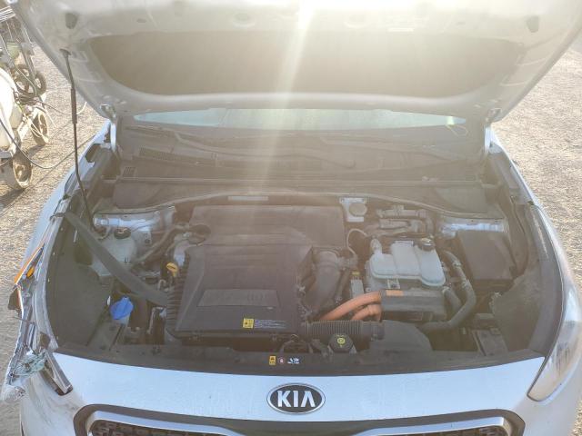 Photo 11 from auction – 2017 KIA NIRO FE with VIN KNDCB3LC8H5100117
