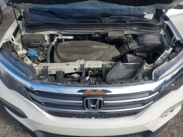 Photo 12 from auction – 2016 HONDA PILOT EXLN with VIN 5FNYF6H77GB091303