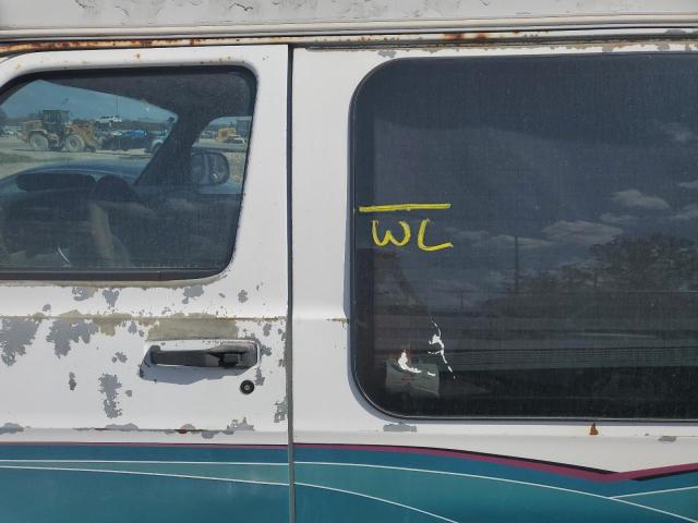 Photo 13 from auction – 1999 DODGE RAM VAN B1 with VIN 2B6HB11Y5XK521588