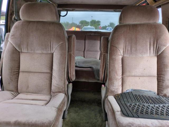 Photo 10 from auction – 1997 GMC SAFARI XT with VIN 1GDDM19W5VB544214