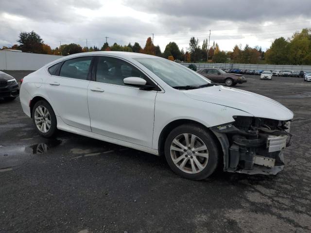Photo 4 from auction – 2015 CHRYSLER 200 LIMITE with VIN 1C3CCCAB7FN575203