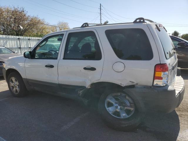 Photo 2 from auction – 2005 FORD ESCAPE XLT with VIN 1FMYU03155DA12202