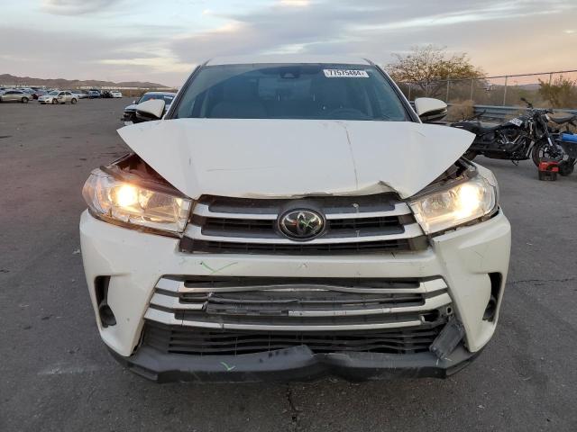Photo 5 from auction – 2018 TOYOTA HIGHLANDER with VIN 5TDZZRFH3JS266304