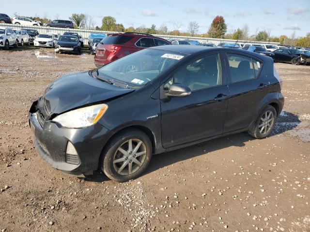TOYOTA PRIUS C 2012 with VIN JTDKDTB33C1518298 - Photo from auction