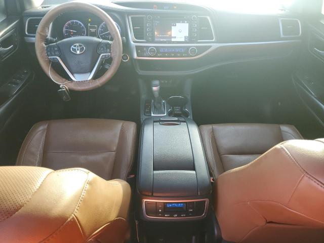 Photo 8 from auction – 2018 TOYOTA HIGHLANDER with VIN 5TDYZRFH1JS253823