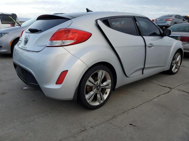 Photo 3 from auction – 2016 HYUNDAI VELOSTER with VIN KMHTC6AD3GU266488