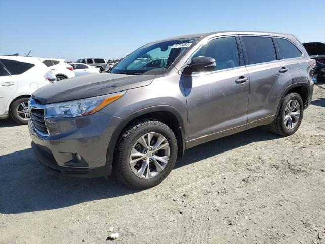 TOYOTA HIGHLANDER 2015 مع رقم تعريف المركبة 5TDBKRFH9FS114931 - صورة من المزاد