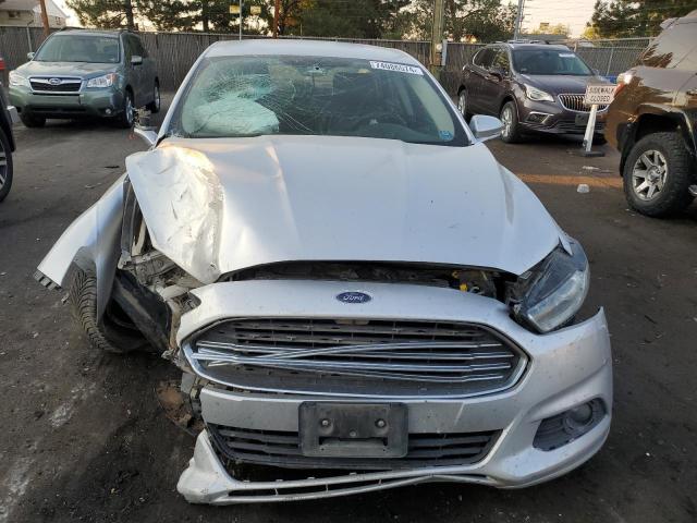 Photo 5 from auction – 2016 FORD FUSION SE with VIN 3FA6P0HD2GR383503