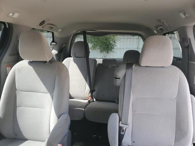 Photo 10 from auction – 2015 TOYOTA SIENNA LE with VIN 5TDKK3DC8FS673567