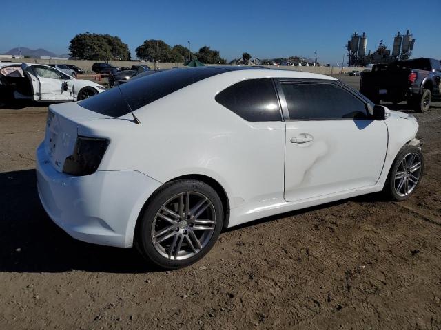 Photo 3 from auction – 2013 TOYOTA SCION TC with VIN JTKJF5C7XD3062155