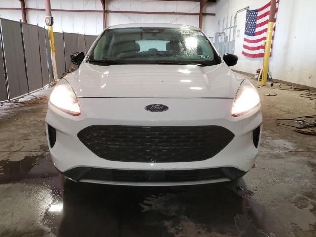 Photo 5 from auction – 2021 FORD ESCAPE S with VIN 1FMCU9F62MUA34887