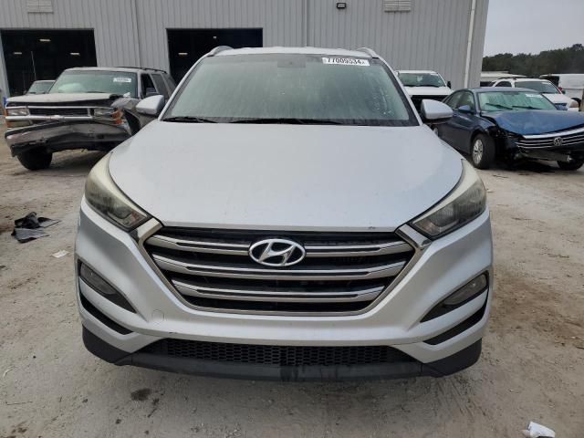 Photo 5 from auction – 2017 HYUNDAI TUCSON LIM with VIN KM8J33A28HU320504