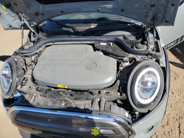 Photo 11 from auction – 2021 MINI COOPER SE with VIN WMWXP3C02M2N46832