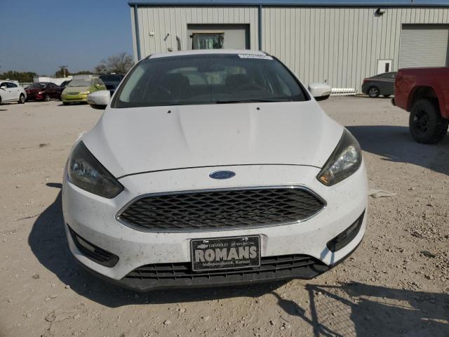 Zdjęcie 5 z aukcji – 2017 FORD FOCUS SEL z VIN 1FADP3H26HL249178
