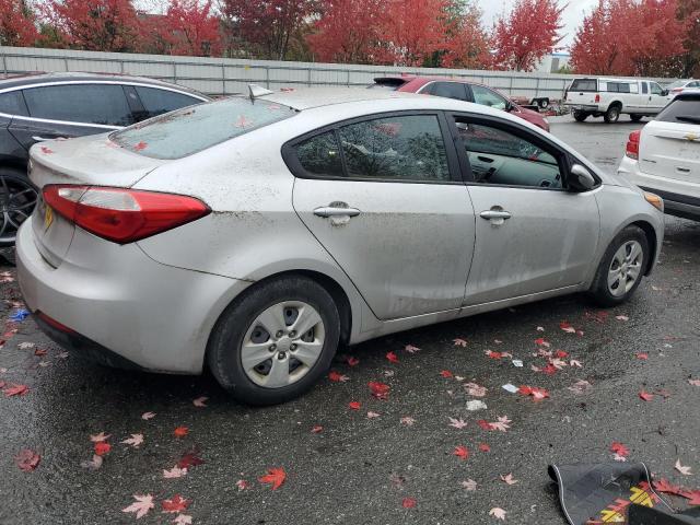 Photo 3 from auction – 2016 KIA FORTE LX with VIN KNAFK4A65G5554451