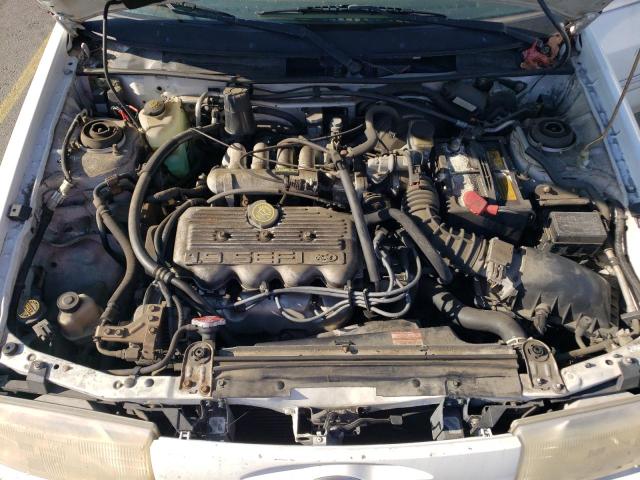 Photo 11 from auction – 1995 FORD ESCORT LX with VIN 3FASP15J0SR164269