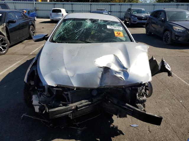 Photo 5 from auction – 2011 HYUNDAI SONATA GLS with VIN 5NPEB4ACXBH278717