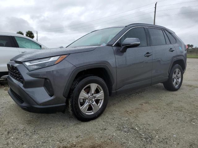 TOYOTA RAV4 XLE 2022 with VIN 2T3P1RFV2NC311081 - Photo from auction