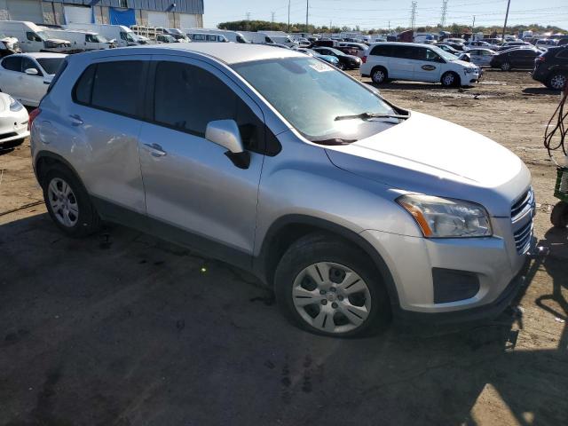 Photo 4 from auction – 2015 CHEVROLET TRAX LS with VIN KL7CJKSB1FB060187