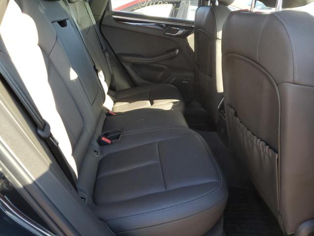 Photo 10 from auction – 2019 PORSCHE MACAN with VIN WP1AA2A5XKLB00596