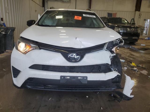 Photo 5 from auction – 2017 TOYOTA RAV4 LE with VIN JTMBFREV8HJ106427