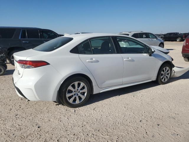 Photo 3 from auction – 2021 TOYOTA COROLLA LE with VIN 5YFEPMAE4MP196376