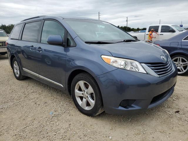 Photo 4 from auction – 2015 TOYOTA SIENNA LE with VIN 5TDKK3DC8FS572996