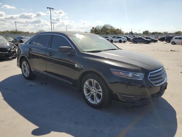 Photo 4 from auction – 2016 FORD TAURUS SEL with VIN 1FAHP2E84GG157949