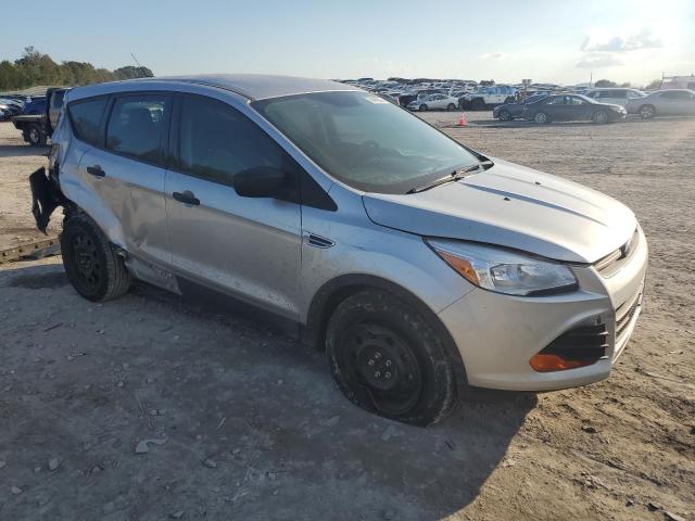 Photo 4 from auction – 2016 FORD ESCAPE S with VIN 1FMCU0F72GUA90742