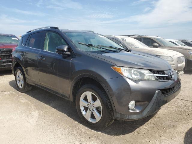 Photo 4 from auction – 2013 TOYOTA RAV4 XLE with VIN JTMWFREV6D5003592