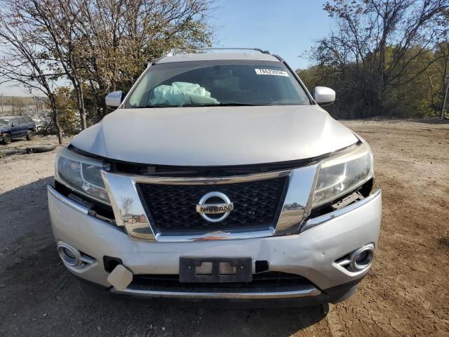 Photo 5 from auction – 2016 NISSAN PATHFINDER with VIN 5N1AR2MM1GC627619