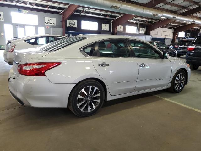 Photo 3 from auction – 2017 NISSAN ALTIMA 2.5 with VIN 1N4AL3AP9HC230046
