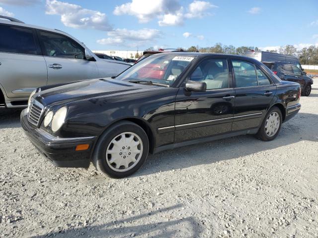 MERCEDES-BENZ E 320 1998 with VIN WDBJF65F8WA519298 - Photo from auction