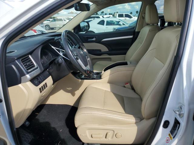 Photo 7 from auction – 2019 TOYOTA HIGHLANDER with VIN 5TDJZRFH7KS627872